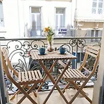 Le Flourens By 1609 Residences