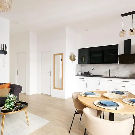 Le Flourens By 1609 Residences