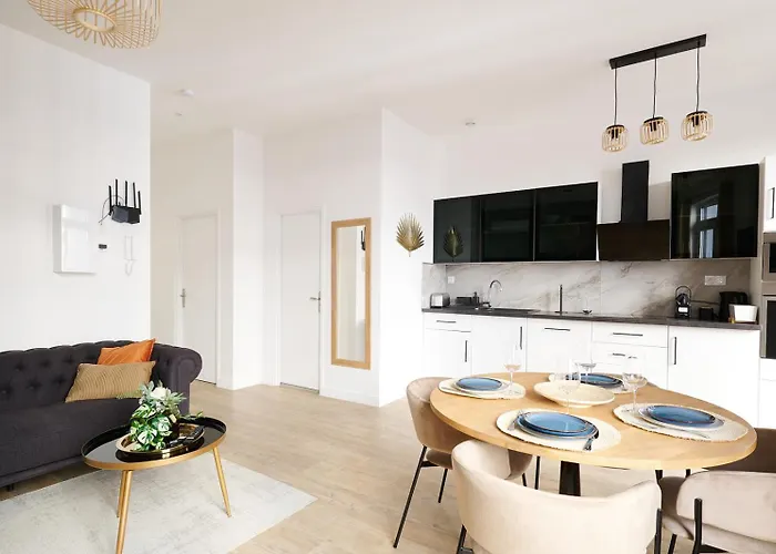 Le Flourens By 1609 Residences